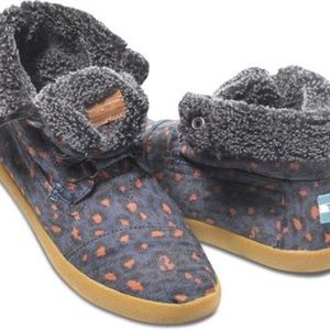 Toms Winter boots